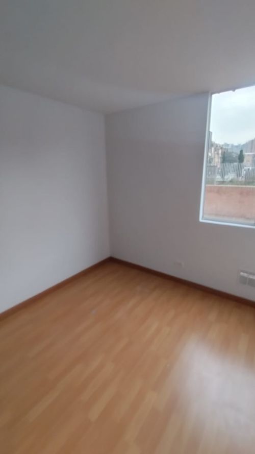 Apartamento en venta en Club De Los Lagartos, Bogotá · foto 7 de 24