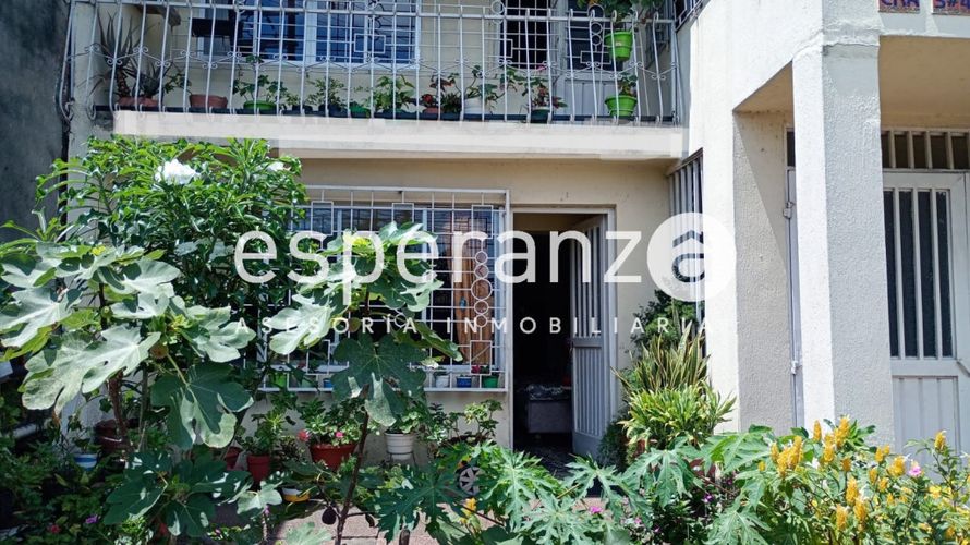 Casa de 6 alcobas en venta en Piedra Pintada, Ibagué, 266 m² · foto 3 de 24