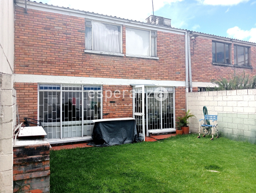 Casa en venta en Andes Norte, Bogotá · foto 2 de 24