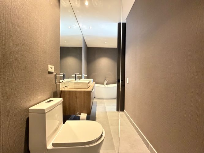 Apartamento de 2 alcobas en venta en El Virrey, Bogotá, 179 m² · foto 12 de 24