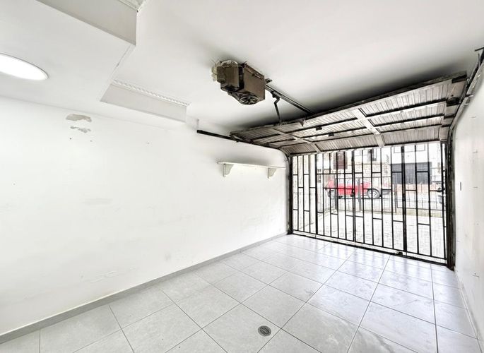 Local en arriendo en Maraya, Pereira, 42 m² · foto 2 de 12