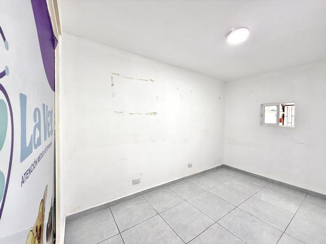 Local en arriendo en Maraya, Pereira, 42 m² · foto 7 de 12