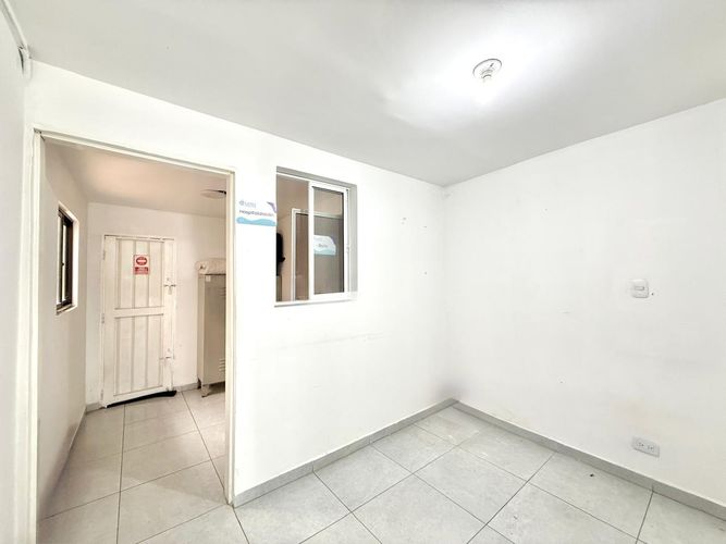 Local en arriendo en Maraya, Pereira, 42 m² · foto 9 de 12