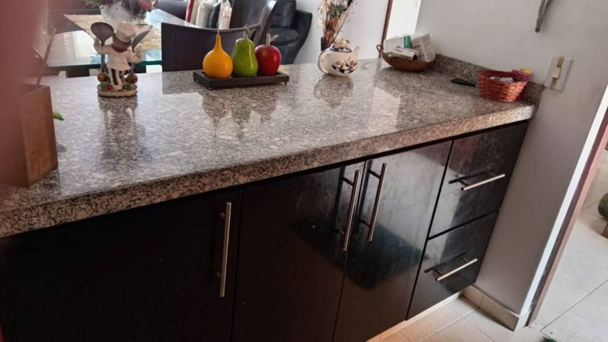 Apartamento de 3 alcobas en venta en Cañaveral, Floridablanca, 114 m² · foto 3 de 10