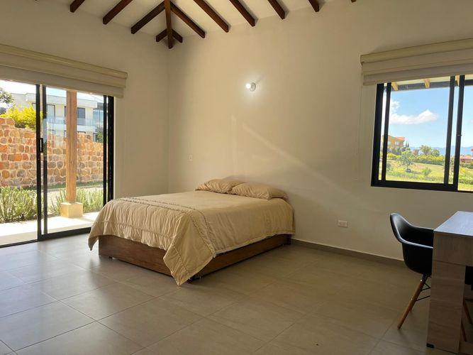 Casa de 5 alcobas en venta en Mesa De Los Santos, Piedecuesta, 1550 m² · foto 12 de 18