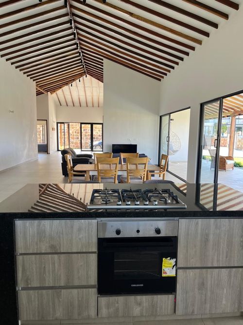 Casa de 5 alcobas en venta en Mesa De Los Santos, Piedecuesta, 1550 m² · foto 14 de 18