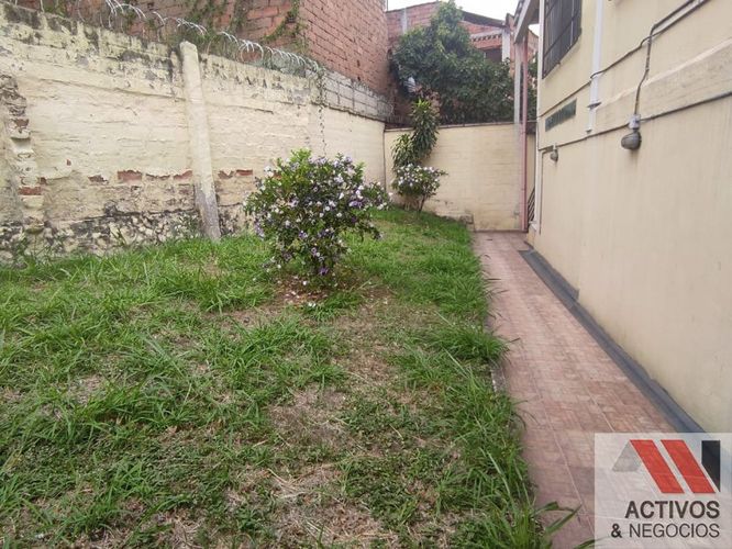 Bodega en venta en Prado, Medellín, 485 m² · foto 15 de 24