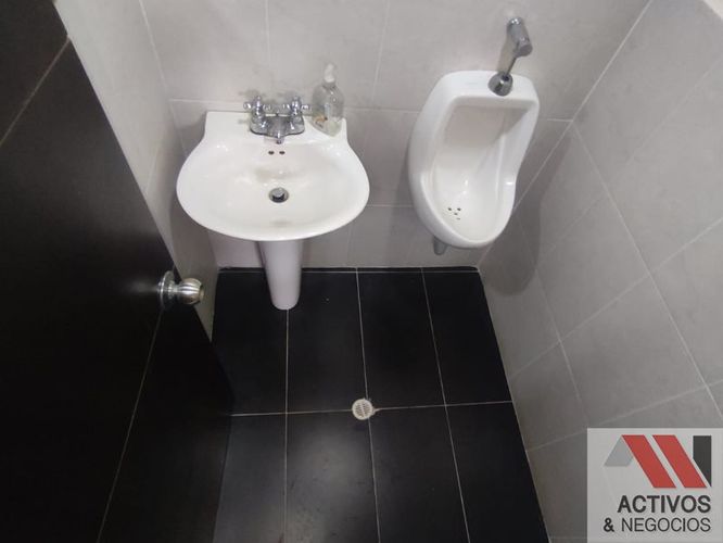 Bodega en venta en Prado, Medellín, 485 m² · foto 24 de 24