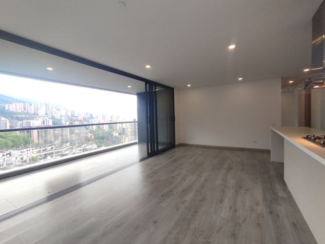 Apartamento de 2 alcobas en arriendo en El Poblado, Medellín, 103 m² · foto 15 de 20