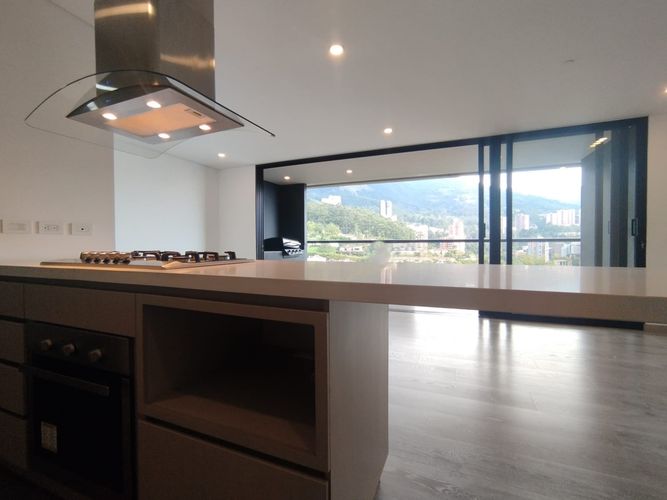 Apartamento de 2 alcobas en arriendo en El Poblado, Medellín, 103 m² · foto 20 de 20