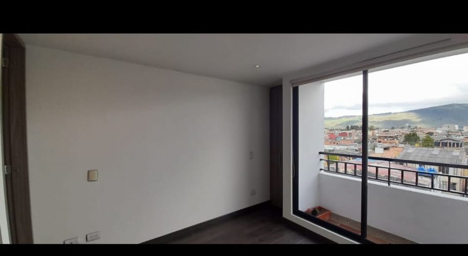 Apartamento en venta en Santa Lucia, Chía · foto 2 de 24