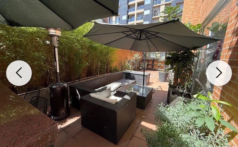 Apartamento de 2 alcobas en venta en Chico Norte, Bogotá, 140 m² · foto 2 de 18