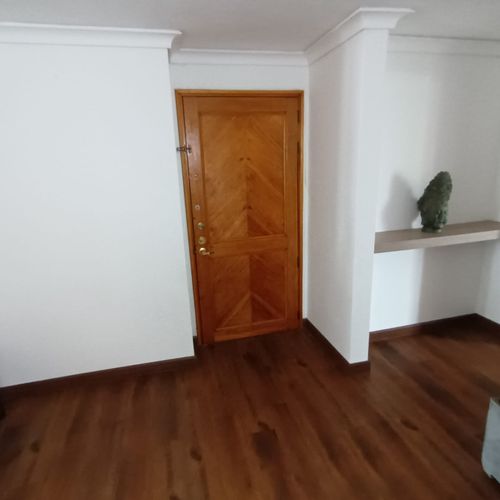 Apartamento de 2 alcobas en venta en Pinares, Pereira, 72 m² · foto 3 de 15