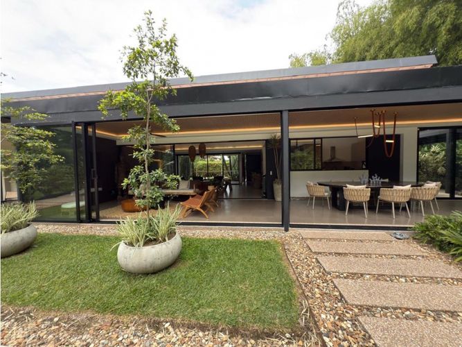 Casa de 3 alcobas en venta en Via El Eden, Armenia, 262 m² · foto 9 de 24