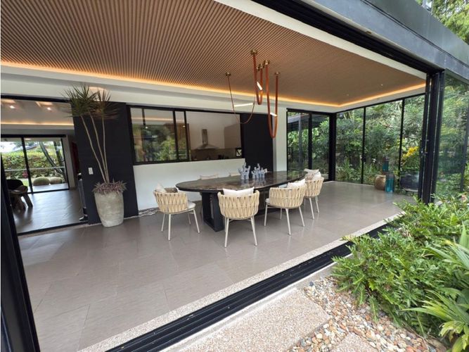 Casa de 3 alcobas en venta en Via El Eden, Armenia, 262 m² · foto 10 de 24