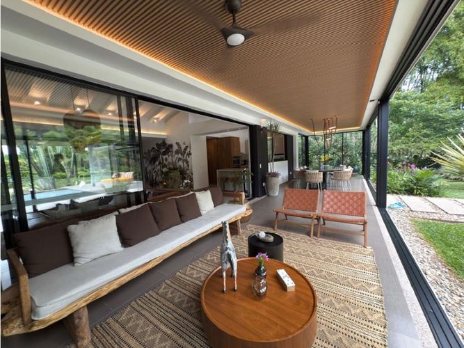 Casa de 3 alcobas en venta en Via El Eden, Armenia, 262 m² · foto 11 de 24