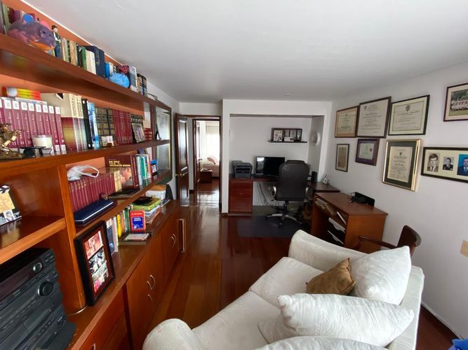 Apartamento en venta en Santa Barbara, Bogotá · foto 22 de 24