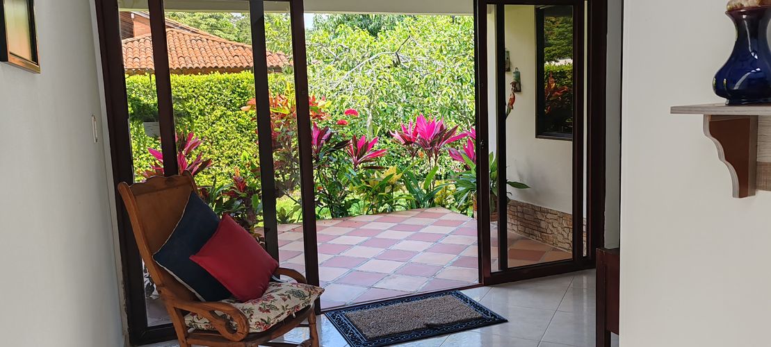 Casa de 3 alcobas en venta en Peon, Jamundí, 1008 m² · foto 10 de 22