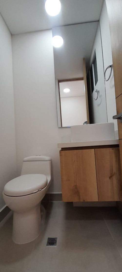 Apartamento de 2 alcobas en venta en Valle Del Lili, Cali, 99 m² · foto 7 de 24