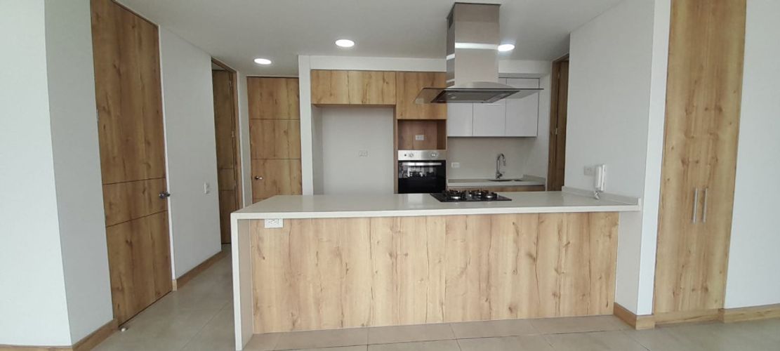 Apartamento de 2 alcobas en venta en Valle Del Lili, Cali, 99 m² · foto 9 de 24