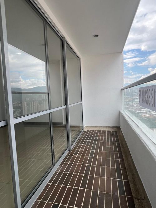 Apartamento de 3 alcobas en venta en Cañaveralejo, Medellín, 108 m² · foto 12 de 18