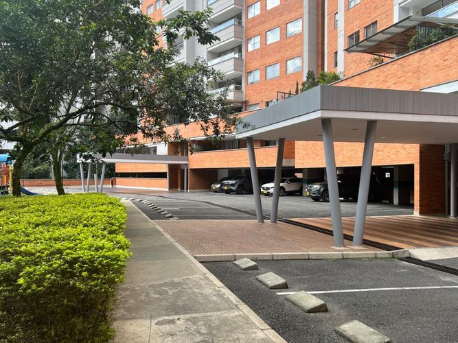 Apartamento de 3 alcobas en venta en Cañaveralejo, Medellín, 108 m² · foto 15 de 18