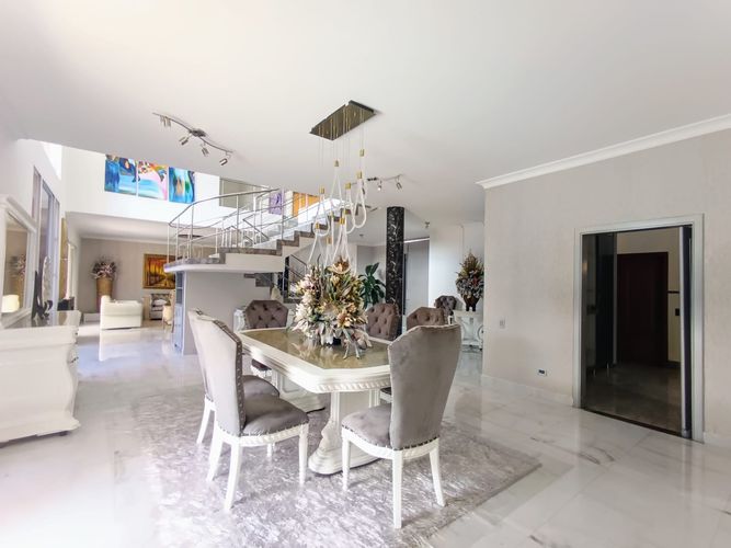 Casa de 5 alcobas en venta en Pance, Cali, 1050 m² · foto 9 de 20
