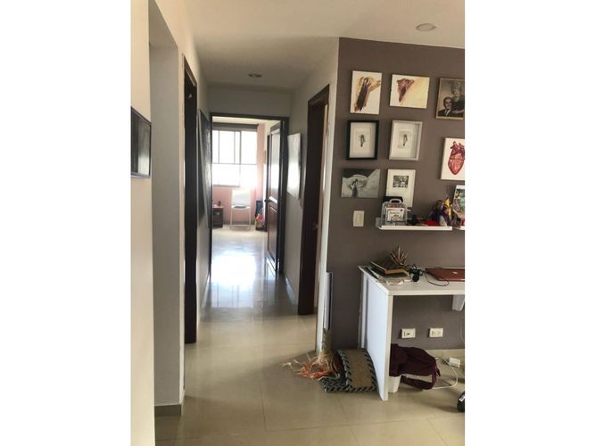 Apartamento de 3 alcobas en venta en Santa Isabel, Cali, 171 m² · foto 4 de 24