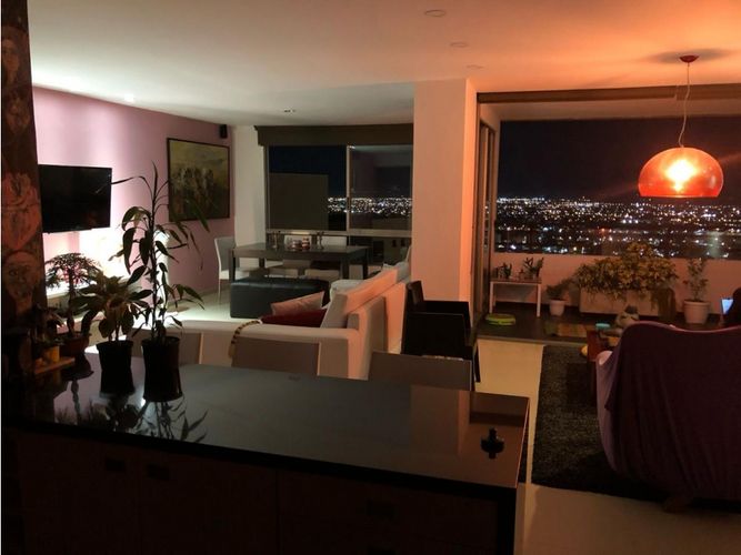 Apartamento de 3 alcobas en venta en Santa Isabel, Cali, 171 m² · foto 16 de 24