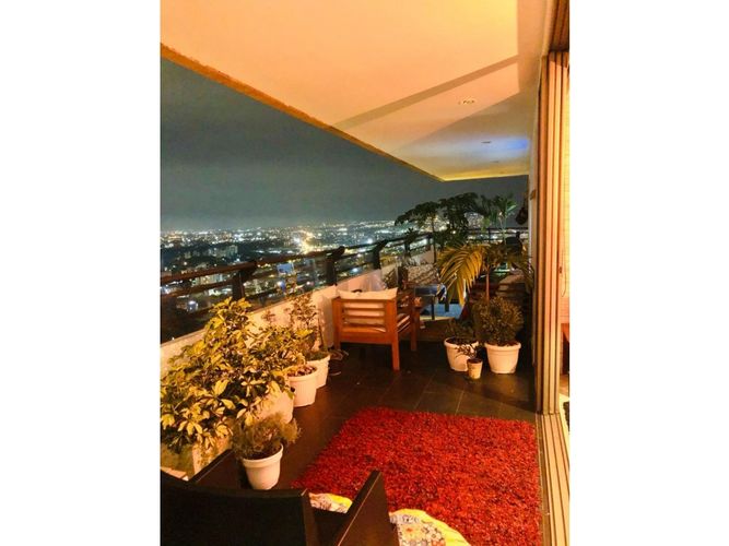 Apartamento de 3 alcobas en venta en Santa Isabel, Cali, 171 m² · foto 23 de 24