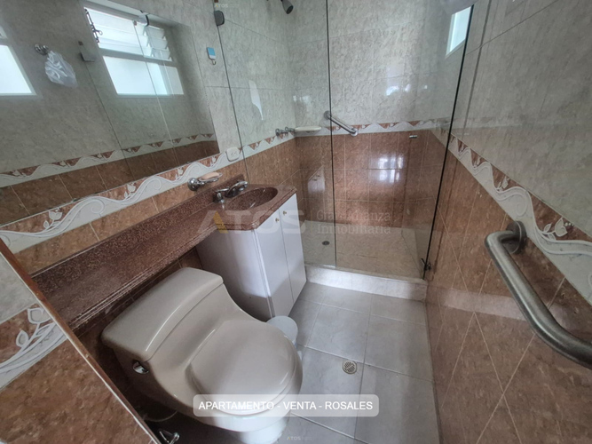 Apartamento de 3 alcobas en venta en Los Rosales, Tunja, 79 m² · foto 16 de 24