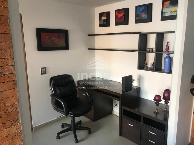 Apartaestudio en venta en Chico Norte, Bogotá, 47 m² · foto 2 de 11