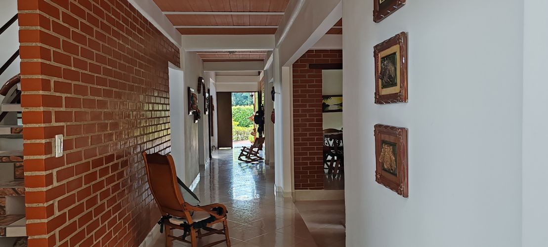 Casa de 3 alcobas en venta en Peon, Jamundí, 1008 m² · foto 12 de 22