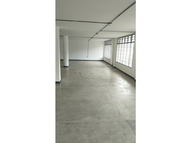 Local en arriendo en Centro, Bucaramanga, 144 m² · foto 2 de 9