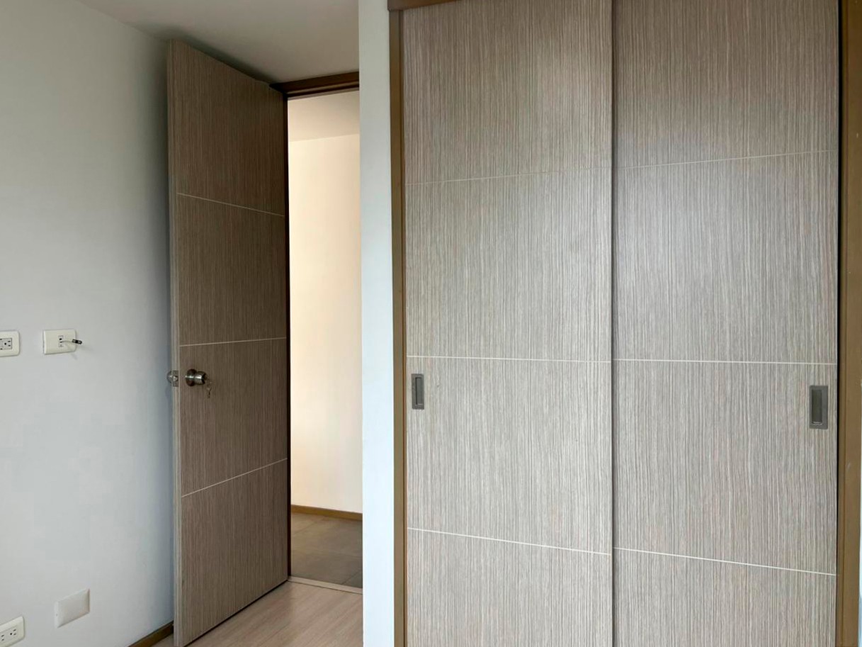 Apartamento en venta en Loma Del Chocho, Envigado · foto 12 de 16