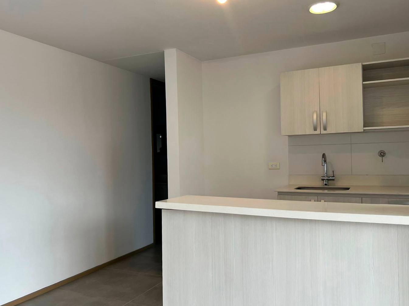 Apartamento en venta en Loma Del Chocho, Envigado · foto 8 de 16