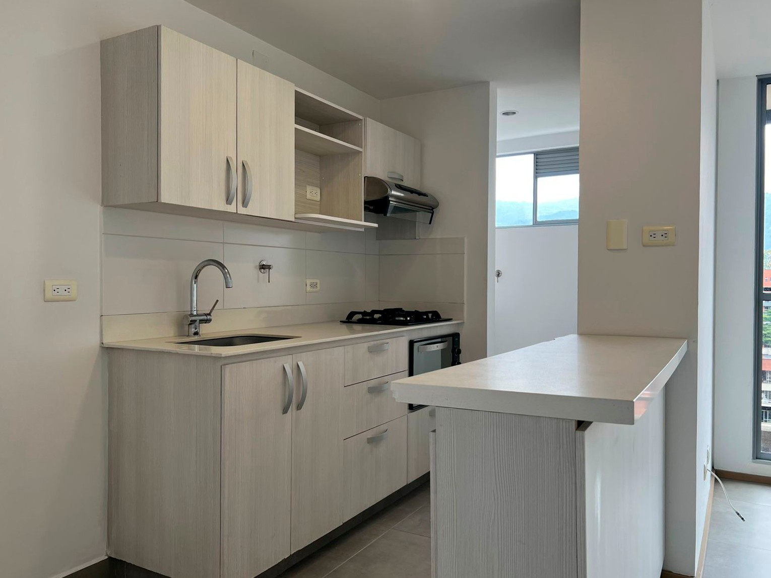Apartamento en venta en Loma Del Chocho, Envigado · foto 7 de 16