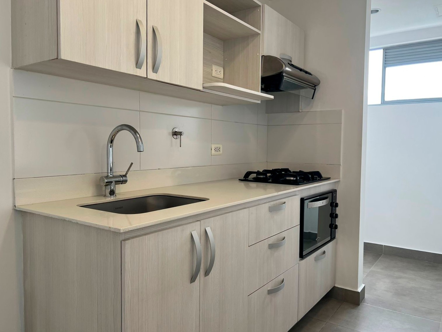 Apartamento en venta en Loma Del Chocho, Envigado · foto 9 de 16