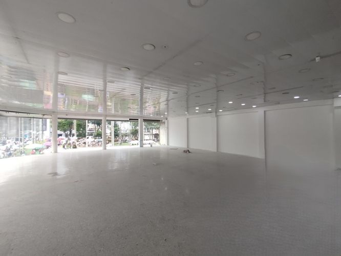 Local en arriendo en Primero De Febrero, Pereira, 430 m² · foto 3 de 6