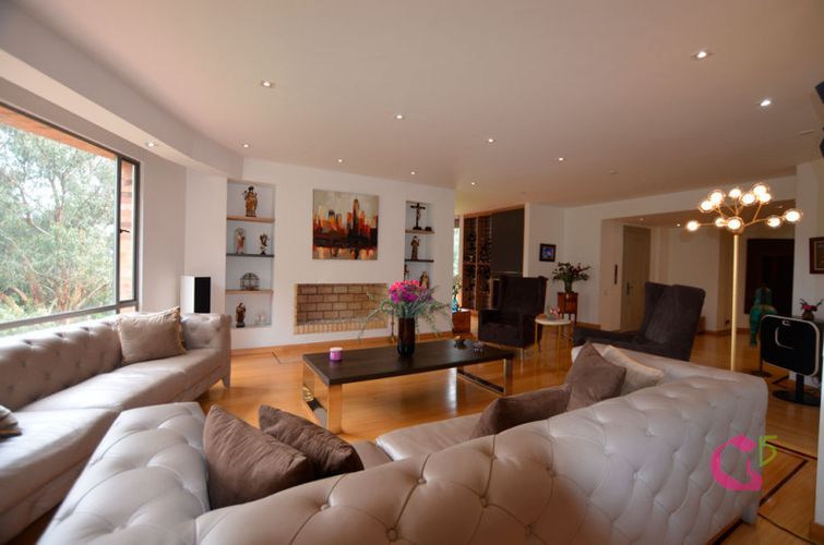 Apartamento de 4 alcobas en venta en Niza Suba, Bogotá, 440 m² · foto 3 de 20