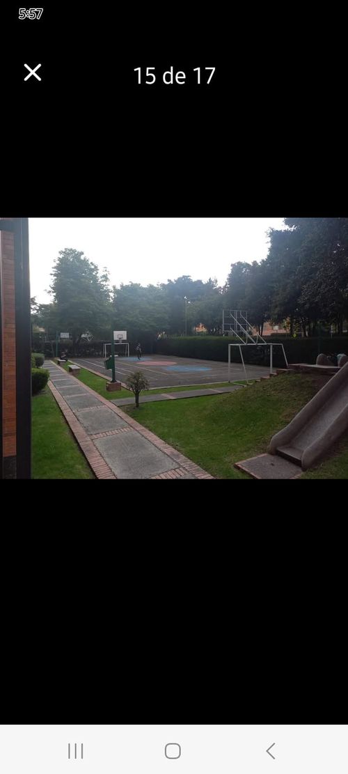 Apartamento de 3 alcobas en venta en Atenas, Bogotá, 126 m² · foto 7 de 17