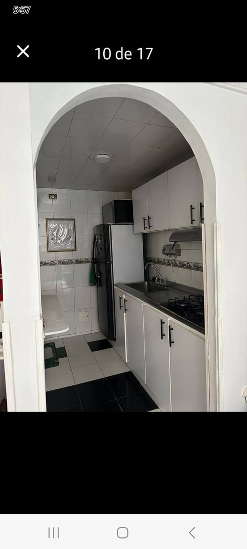 Apartamento de 3 alcobas en venta en Atenas, Bogotá, 126 m² · foto 11 de 17
