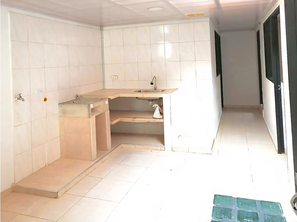 Casa en venta en Fontibon, Bogotá · foto 8 de 20