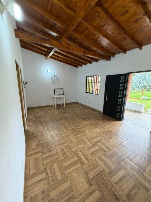 Casa de 3 alcobas en venta en La Brizuela, Guarne, 80 m² · foto 20 de 24