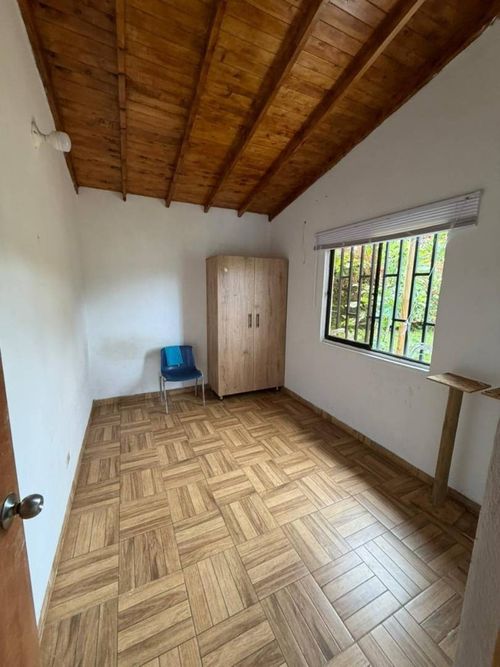 Casa de 3 alcobas en venta en La Brizuela, Guarne, 80 m² · foto 24 de 24