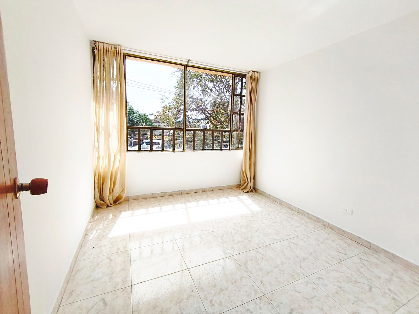 Casa en venta en Toscana, Bogotá · foto 14 de 24