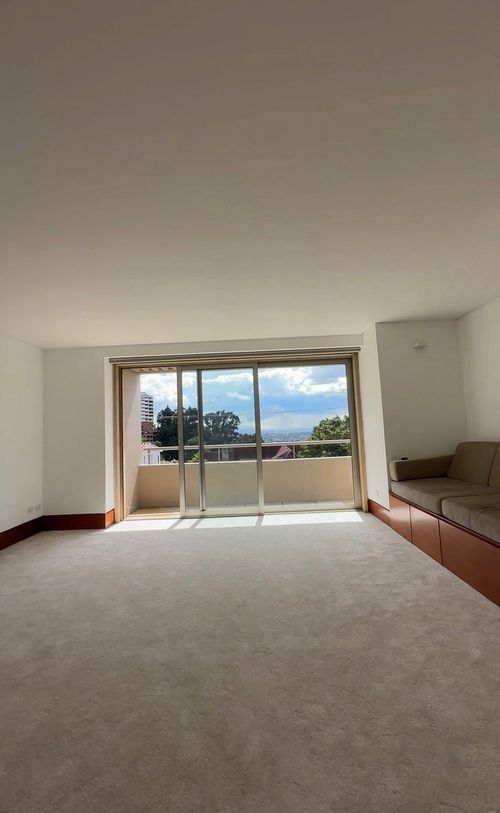 Casa de 4 alcobas en venta en Chico, Bogotá, 1000 m² · foto 9 de 19