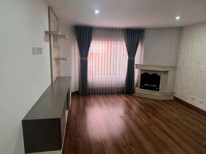 Apartamento de 4 alcobas en venta en Escuela De Infanteria, Bogotá, 134 m² · foto 7 de 16