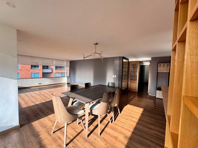 Apartamento de 4 alcobas en venta en Escuela De Infanteria, Bogotá, 134 m² · foto 14 de 16