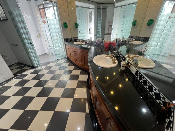 Apartamento de 3 alcobas en venta en Lindaraja, Bogotá, 401 m² · foto 8 de 22
